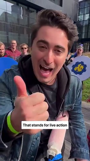 BAM! BOFF! POW! Emerald City Comic Con is back in full force today. AJ Janavel takes us inside the festivities. | FOX 13 Seattle