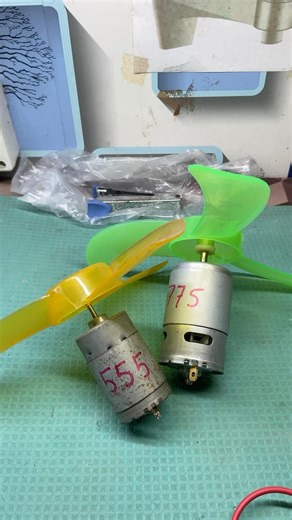 555 vs 775 DC Motor Speed test