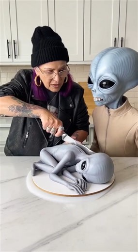 Grandma found a "Roswell alien" and swore it was real…