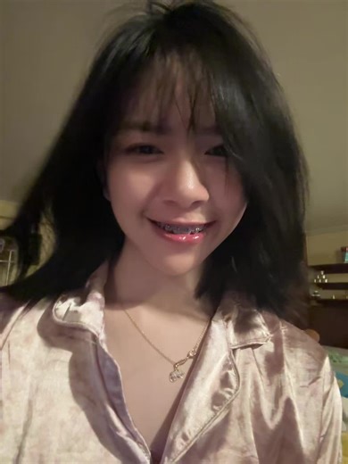 Huang ហ័ង នៅលើ TikTok