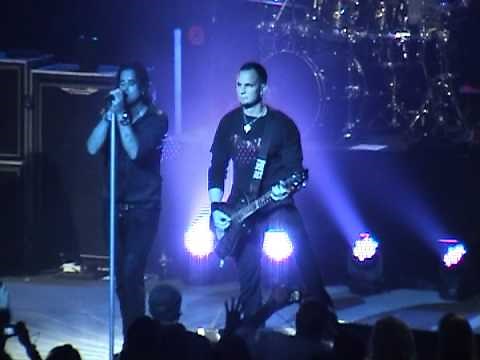 CREED "Beautiful" Live 4-14-2012