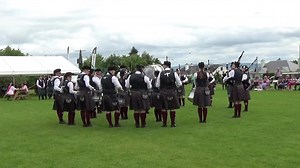 7.9K views · 1.5K reactions | Raphoe Ulster-Scots Pipe Band playing to the audience the Ulster-Scots Heritage Day in Raphoe, Co Donegal | We Love Pipe Bands | Facebook