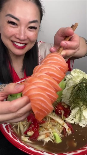 Delicious Eating Sounds: Big Bite ASMR Experience