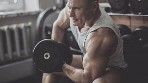 Le Top 8 des exercices de biceps au poids du corps