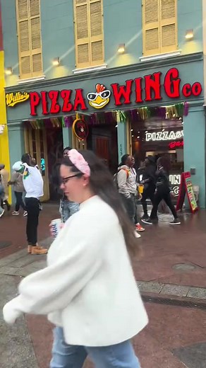 1.2K views · 16 reactions | Willie's Chicken Shack Review  #ComeWithMe #WilliesChicken #NewOrleansFood | Itss Wandaa | Facebook