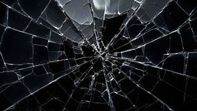 Realistic Glass Shattering and Breaking in Slow Motion