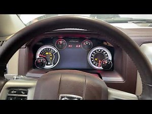 Wie setzt man den Service-Indikator des RAM 1500 zurück?