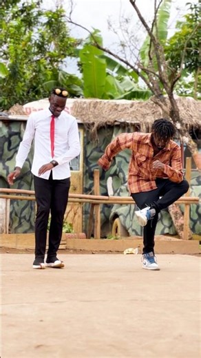 Robot vs Human wait for it #dance #tonnyrace #youtubeshorts #shortvideo