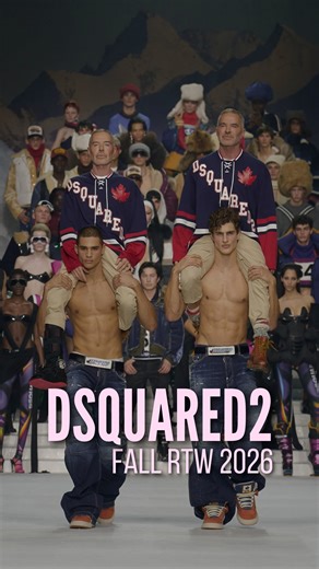 ʀᴇᴠɪꜱᴛᴀ ᴍɪᴄᴋʏ'ꜱ on Instagram: "@dsquared2 se hizo presente en el día de apertura de la Semana de la Moda Masculina de Milan en dónde presentó su colección Ready-To-Wear de otoño 2026 con una prenda que se robó todo el protagonismo: las botas antigravedad. La pareja de diseñadores sorprendió con un calzado teatral con mucha altura dada por un empeine pronunciado y plataforma pero sin tacón, siendo el centro de todas las miradas durante la pasarela. ¿Qué pensamos de esta prenda? #fw #milanfashionw