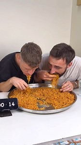 519K views · 8.2K reactions | दुनिया की सबसे KOREAN NOODLES CHALLENGE *GONE WRONG*掠 INDIA vs ENGLAND | Wake'N'Bite | Facebook