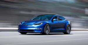 Tesla Engineer Explains What A Model S Plaid Does When You Activate 'Drag Strip Mode' - Jalopnik