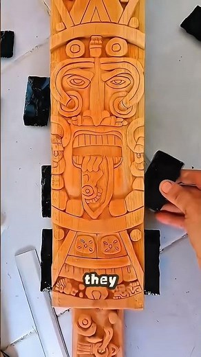 The Deadly Beauty of the Aztec Macuahuitl — Razor-Sharp Ancient Weapon #didyouknow