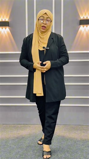 A premium Seamless women slim fit pant with side slit❤️❤️ #slimpant #blazer #formalpants | Reasonable