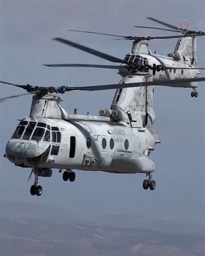 Amazing CH-46 Helicopters Mission Flight! 💥🚁 | US Military News