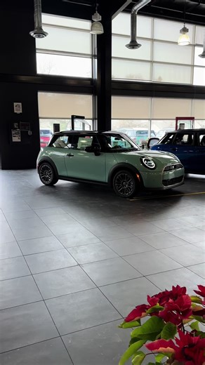 2025 MINI Cooper S Hardtop in Ocean Wave Green
