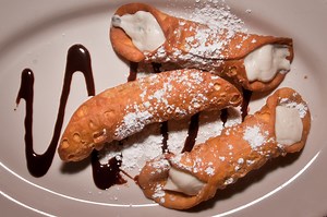 Mobster on House Arrest Is Back in Jail After Sneaking Out to Bakery, Pizzeria