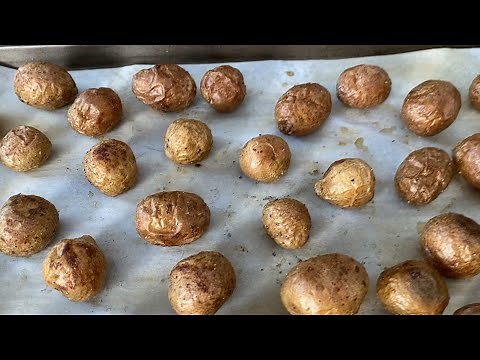 Oven Roasted Small Potatoes - Put Baby Potatoes In The Oven And It Will Bake Them To Perfection!