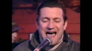 427K views · 8.3K reactions | The Beautiful South - Old Red Eyes Is Back - TFI Friday #paulheaton #Thebeautifulsouth | Paul Heaton Fanpage | Facebook