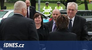 Praha 2 je militantně pravicová, řekl Zeman o nepotrestaném házení vajec - iDNES.cz