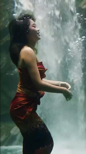 Beautiful Asian Girl Swimming Underwater with Tropical Fish 🌊🐠 #usa