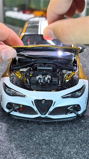 Review Engine 1/18 Motorhelix Alfa Romeo Giula GTAm Orca GT Gold Two Tone Livery (Limited Edition 699pcs Worldwide) For Price And Order Please DM Admin 60143014916 (International Shipping Available) #motorhelix #gtam #alfaromeo #motorhelix #diecast #diecastcollector #hobbydiecast #carlover #118scale #diecaststore #diecastshop #diecastmalaysia #diecastmodels #diecastcars #diecastcollection #toyshop #ebabylandstore #ebabyland2u | E Babyland Store