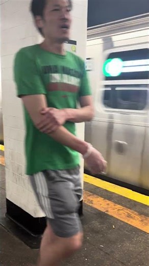 🚆 G Train Leaves Hoyt–Schermerhorn Fast! NYC Subway #shorts