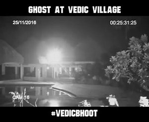Ghost spotted at Vedic Village Spa Resort Kolkata. Check 19 seconds and 53 seconds on the CCTV leaked footage! Via @pawan Surana | World of Kolkata