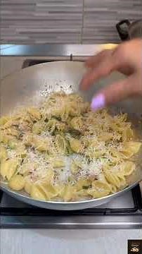 11/11/25 - Ricette dal web: Pasta con zucchine e guanciale 💚