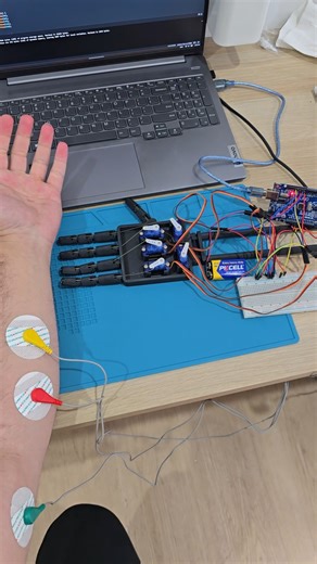 EMG-controlled robot arm. #engineering #robot #robotics