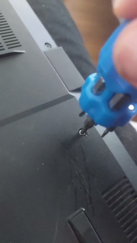 Screw spinning not coming out