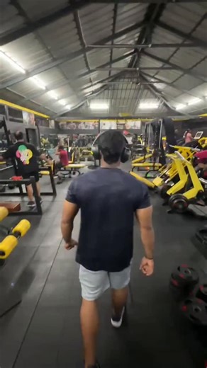 sreenath on Instagram: "💪🔥 . .#fitness #bodybuilding #gym #workout #gymmotivation #instagood #instagood #bodybuilder #kerala #fit #love#bodybuilding#instagram#gymmotivation#viralreels#followers#trendingreels#hardwork#gymlover#ɢʏᴍᴍᴏᴛɪᴠᴀᴛɪᴏɴ #trendingsongs"