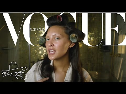 '90s Blowout Hair Tutorial | Model 101 with Vogue Australia