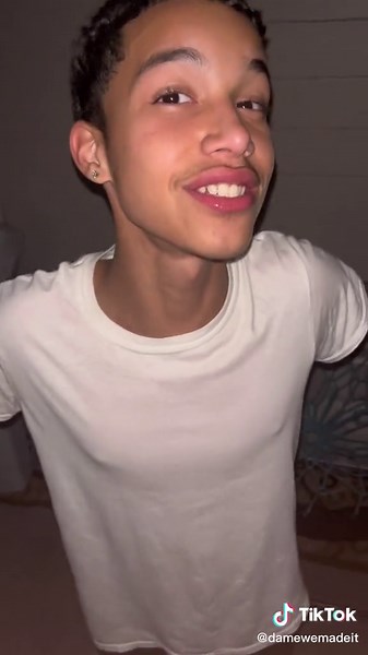 @ who this is😂 #foryou #music #damewemadeit #skit #funny #brunomars