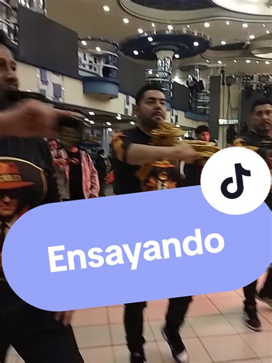 Esto es solo el ensayo. Sin trajes todavía. 👀 Imagínate el día del evento 🎭🔥 Comparsa Los Intocables — La Paz 🇧🇴 Sonido profesional por Supersonic Eventos 🔊 ¿Tienes evento? Escríbenos al WhatsApp en nuestra bio 👆 #Morenada #losintocables #LaPaz #Bolivia #SupersonicEventos