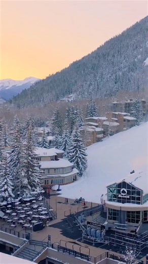 Meet us at the base of Aspen Mountain, where Ajax Tavern, Element 47, and now—starting today—The Wine Bar await. Experience your perfect après moment at The Nell. | The Little Nell