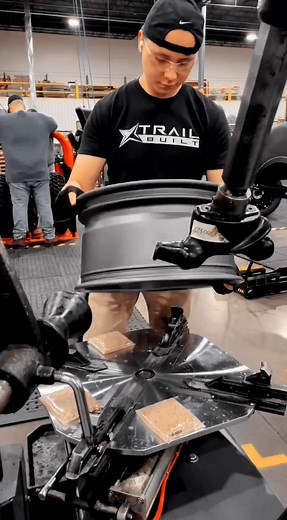 It’s Method Monday! Save Extra when you package ANY set of @methodracewheels with @general_tire at www.trailbuiltoffroad.com #trailbuilt #offroad #method #race #wheels #methodracewheels #general #tire #grabber #generaltire #tires #jeep #toyota #ford #bronco #tacoma #toyotatacoma #jeepwrangler #jeeplove #jeeplife #toyota4runner #truck #trucks | TrailBuilt Off-Road