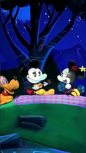 Mickey, Minnie’s & Pluto’s Perfect Picnic #shorts #disneyland #mickeyandminniesrunawayrailway