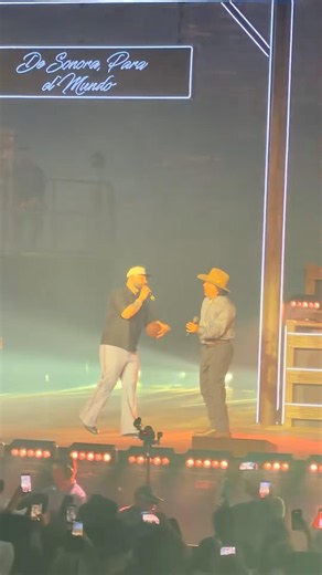 No Podrás - Carin León, Cristian Castro [En Vivo Las Vegas 2026]