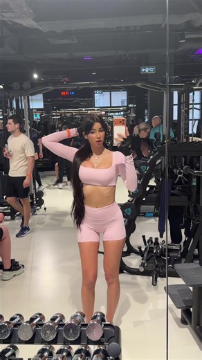 Video's van Katee_v_ (@katee_v_1) met original sound - addison fan account