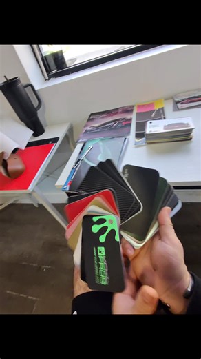 Custom Vinyl Graphics for Cars and Fleets