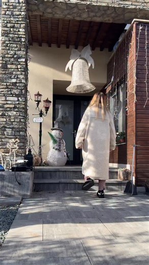 Andreea Banica | Nu m-a ascultat universul! 🤣 | Instagram
