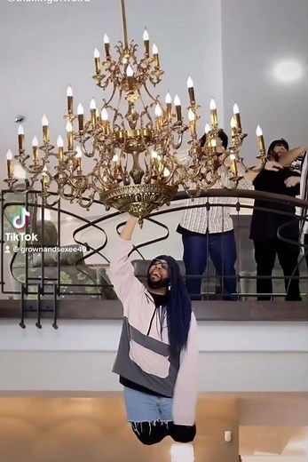 I’m Gonna Swing From The Chandelier TikTok