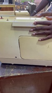 25k each Singer electric sewing machines Straight and zigzag Embroidery stitches Button holes Fast Strong Durable Carrying case | Doch sewing machine