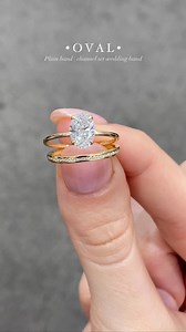 A classic Channel Set wedding band makes such a good pairing with our Oval Juliette solitaire engagement ring! 💍 Would you choose this wedding band? Tell us in the comments below! 🖋️ Save if you ❤️ • • • #ovalengagementring #ovaldiamonds #ovalsolitairering #harmonyjewelslondon #hattongardenjewelers | Harmony Jewels London