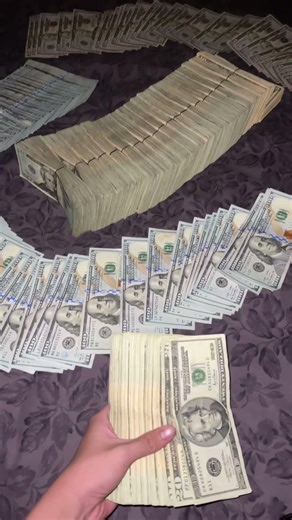 Who Else Love’s Money? 😍👀(Link In Bio To Learn)