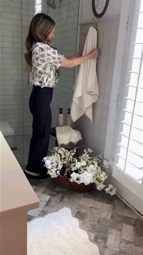 Elegant Walmart Bathroom Decor for a Guest Refresh!