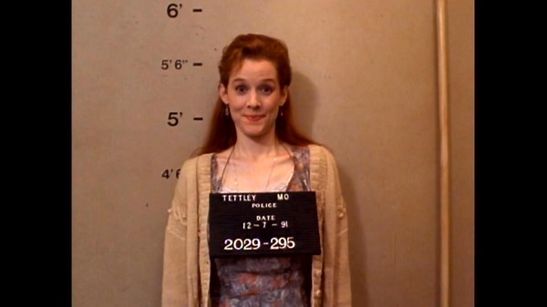 The Gun in Betty Lou's Handbag (1992)
