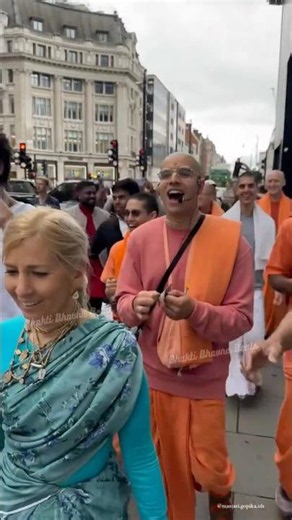 Iskcon Kirtan Soulful Chant ❤️ Hare Krishna Hare Ram 🙏 Peaceful Mahamantra for Peace & Devotion 🙏
