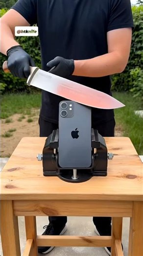 Hot Knife (1000 Degrees) vs iPhone – What Happens?