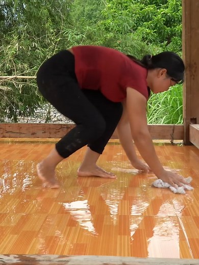 How to Lay Ceramic Tiles on Concrete Floor for New House